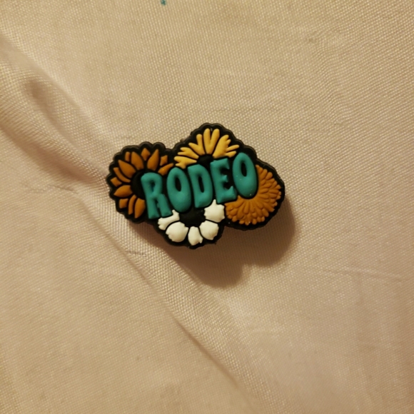 Set Of 9 Western/Cow Print Theme Focal Beads - Picture 3 of 10